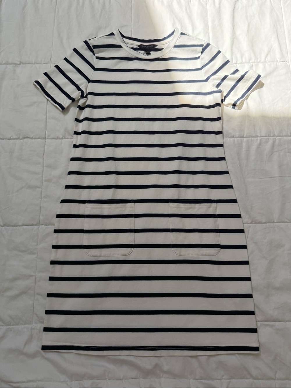 XS Banana Republic Black & White / Cream Stripe Short Sleeve Dress Summer Dress